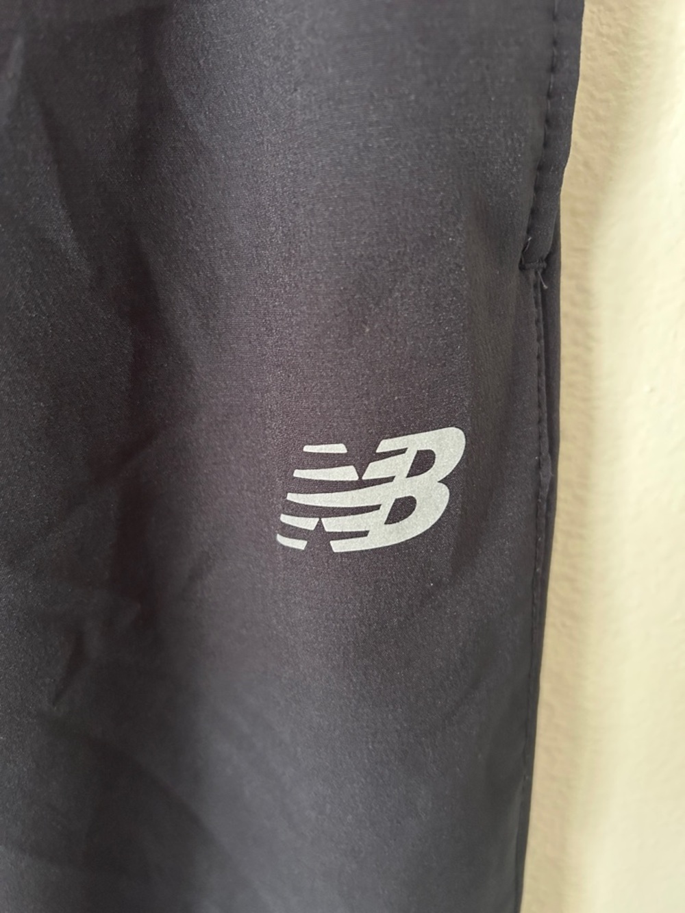 New Balance Black Athletic gym pull on sporty straight leg Pants M Mens - Picture 3 of 12